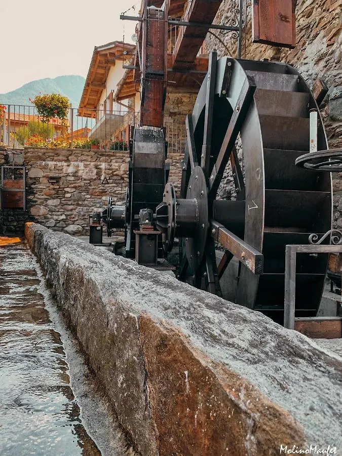 La Roggia - Lake Como Heritage Home In Molino Maufet Watermill - Patio On The Garden Colico Holiday home