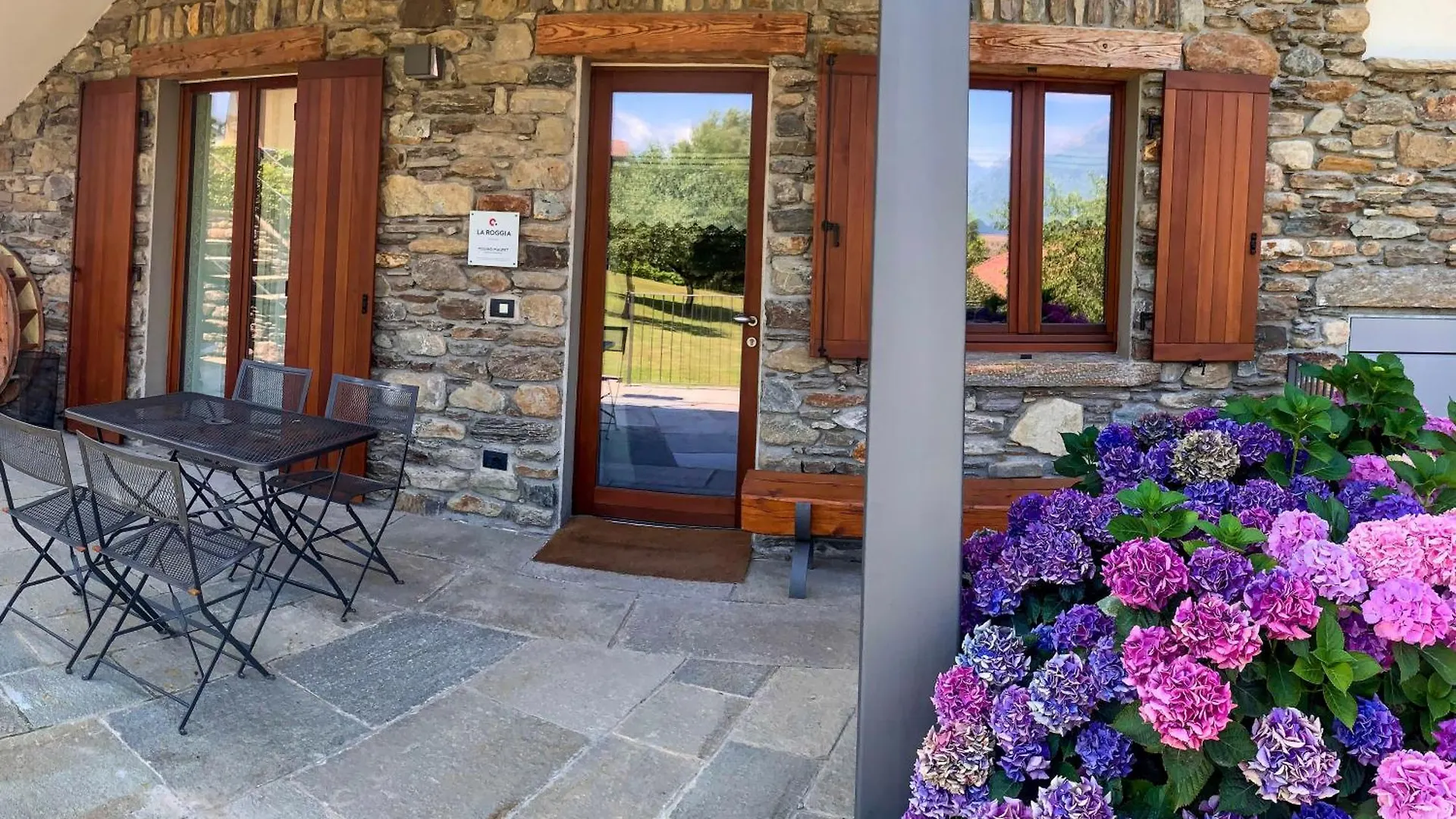 La Roggia - Lake Como Heritage Home In Molino Maufet Watermill - Patio On The Garden Colico 0*,  Italy